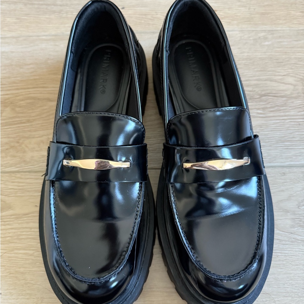 Black women’s Loafers